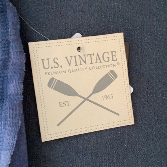 Shorts - Picture 3 of 4